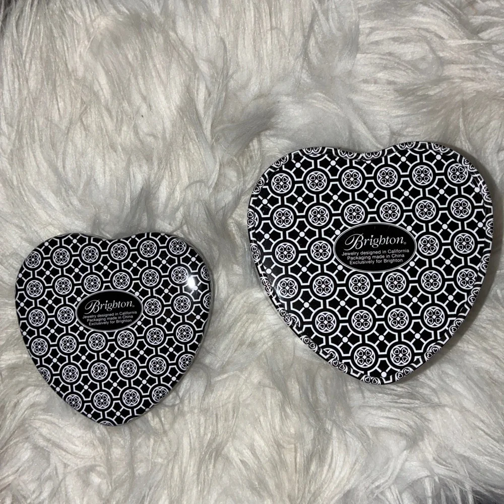 Brighton Black and‎ White Heart Decor Boxes Set of 2 Preowned.